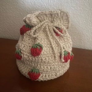 Crochet Strawberry Pouch